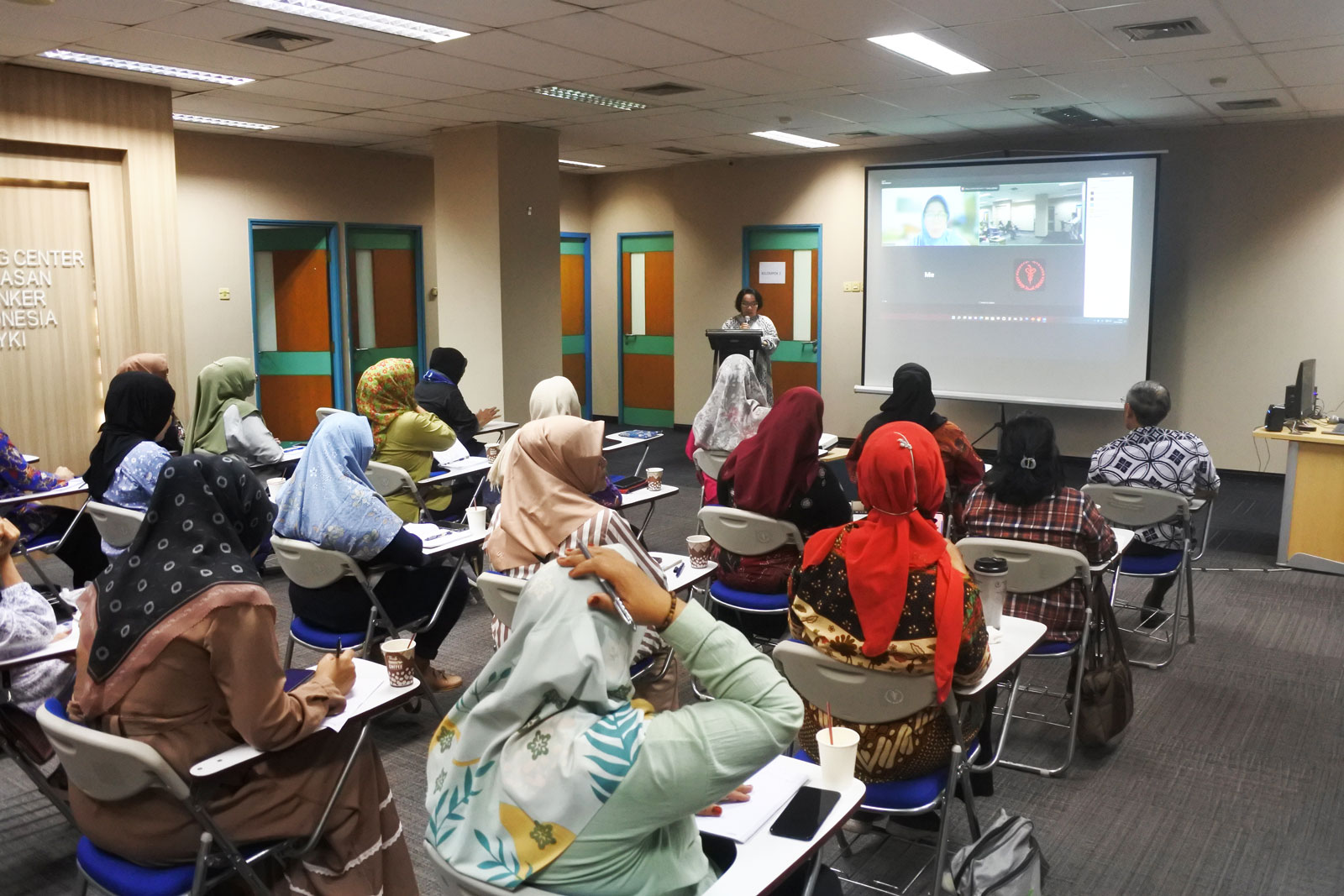 Pelatihan Perawatan Paliatif Kanker Bagi Keluarga Pasien